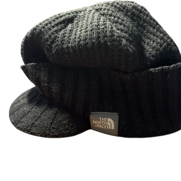 The North Face Black Knit  Beanie Unisex - Picture 5 of 6